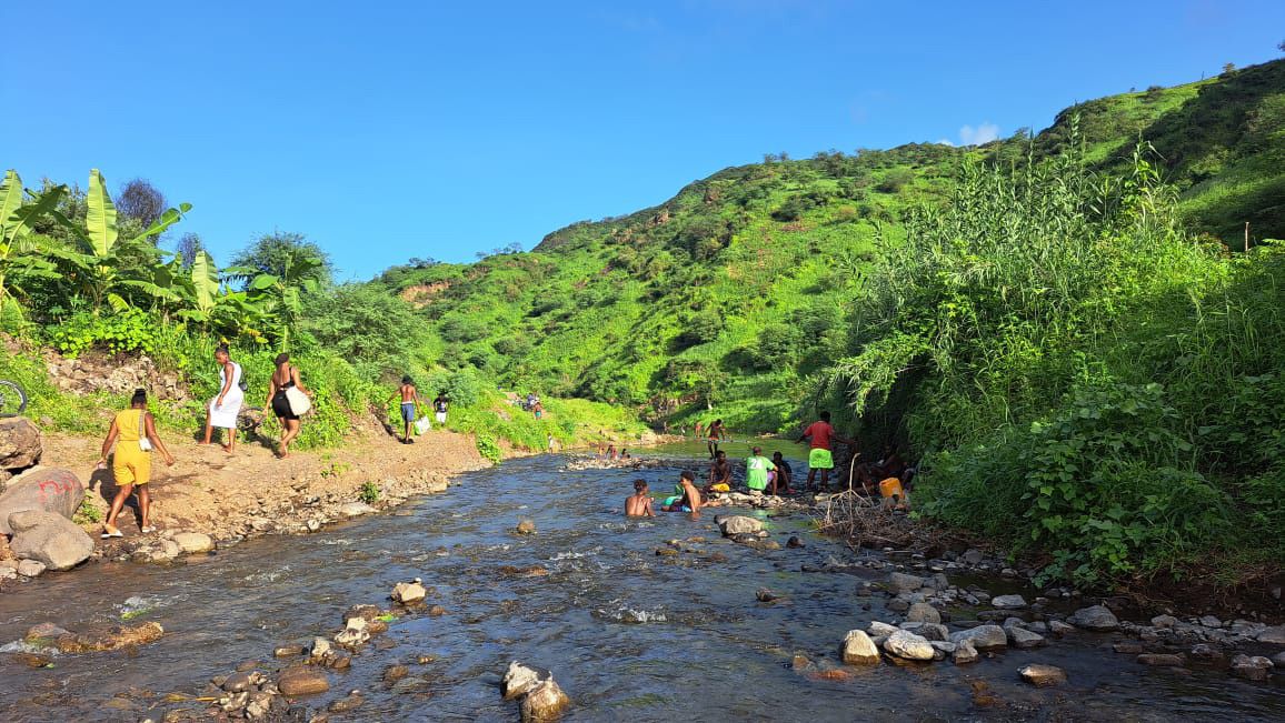 Caminhada Achada Leitão / Ribeira dos Picos