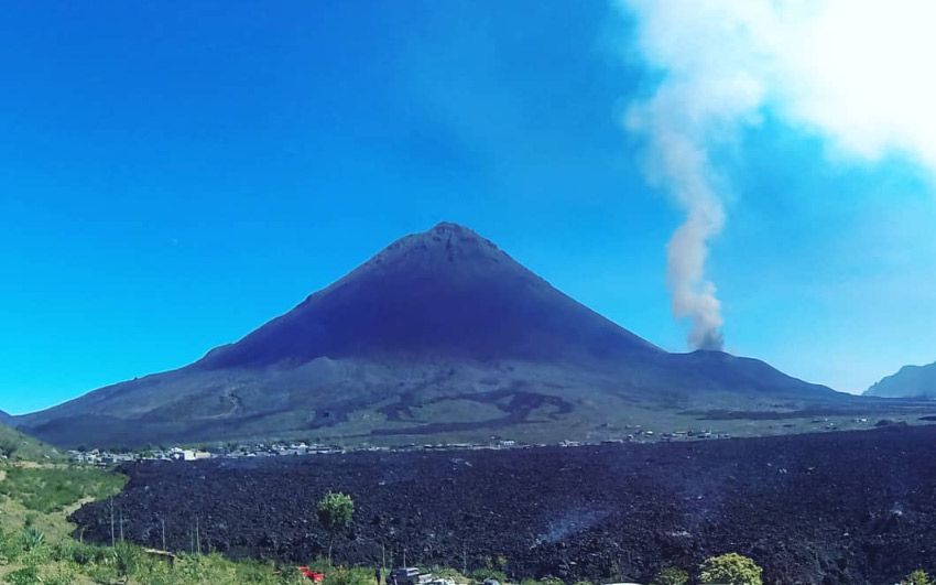 O Vulcão do Fogo é atração turística. Faz hoje 9 anos da última erupção